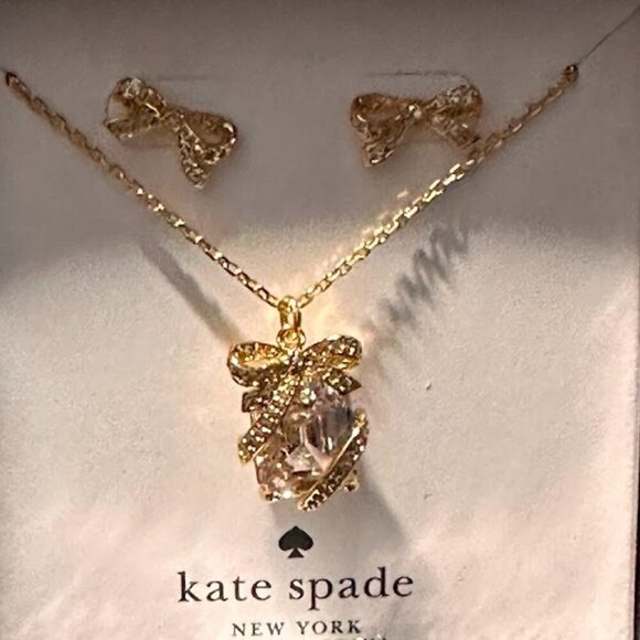 Kate Spade Pave Present Pendant & Studs Boxed Set NIB Sophisticated Style NWT - Picture 9 of 15